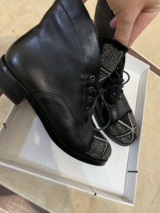 Продам ботинки кожаные