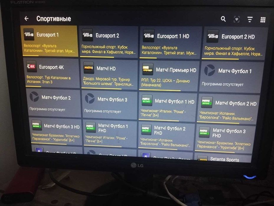 IP TV Интернет телевидение ,около 1200 каналов без зависаний