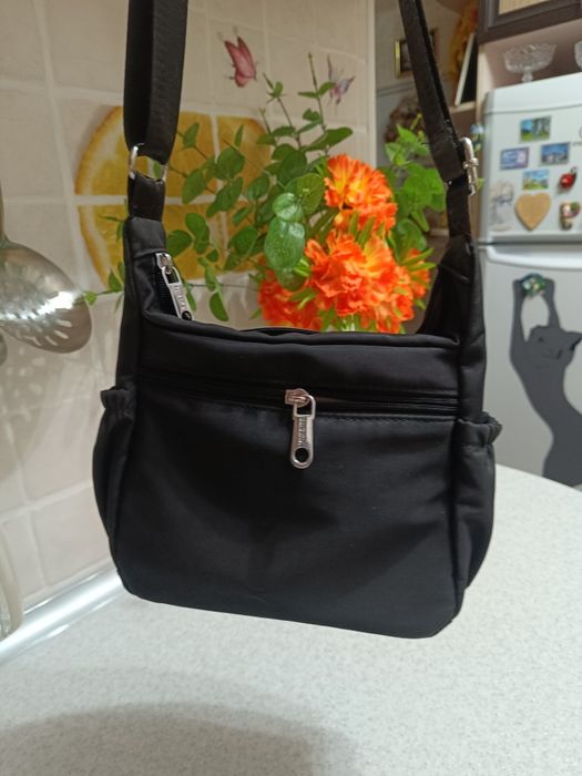 Продам женские сумки