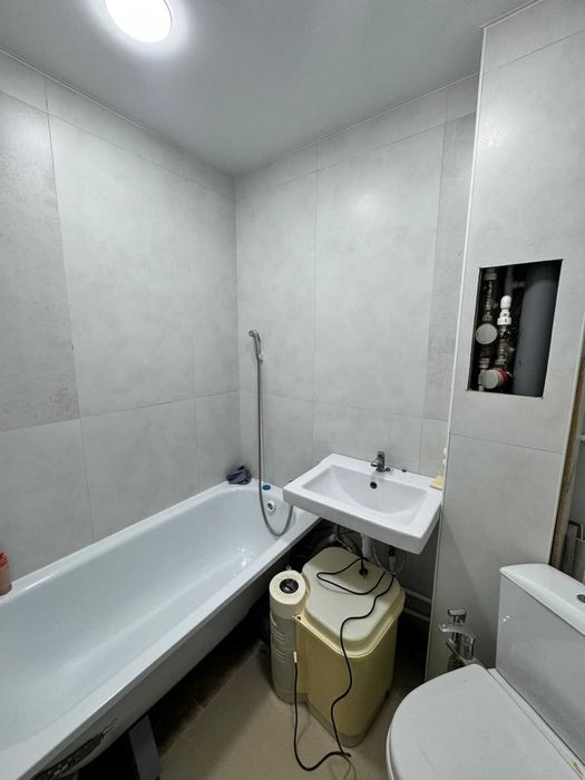 Продам 1 комнатную Спутник