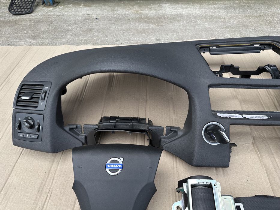 Kit airbag Volvo C70. 2004-2012, Plansa bord / Airbaguri / Centuri