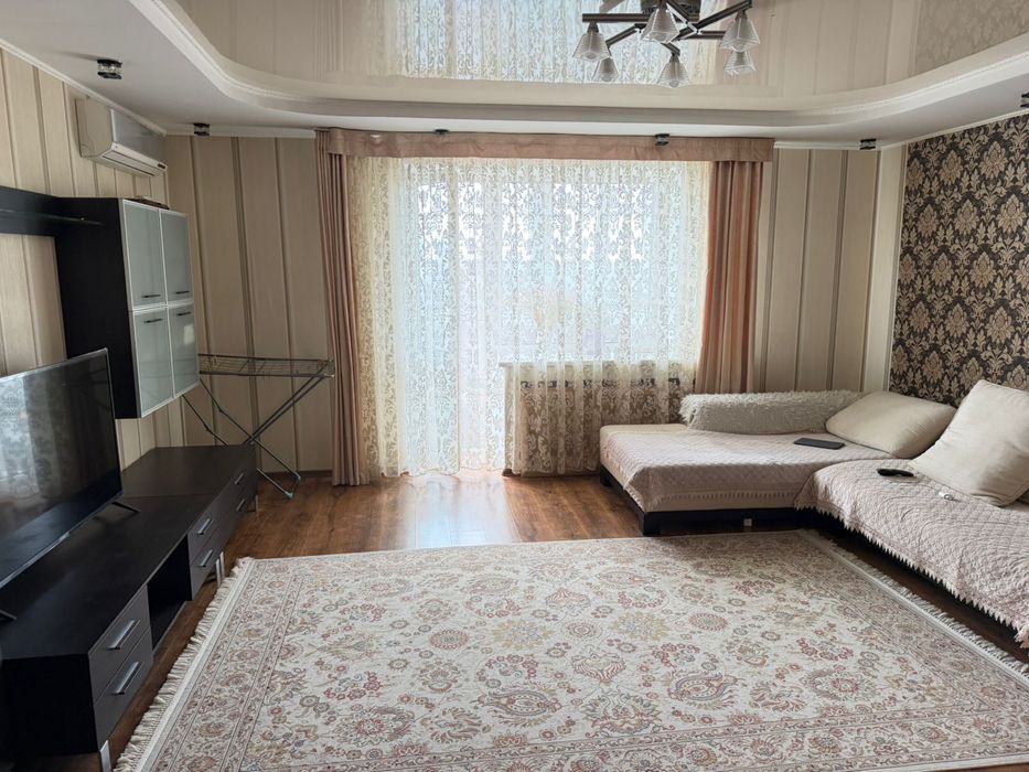 Сдам 3 комнотную квартиру