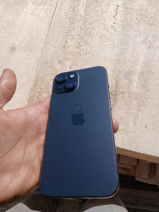 iPhon 15  128gb.