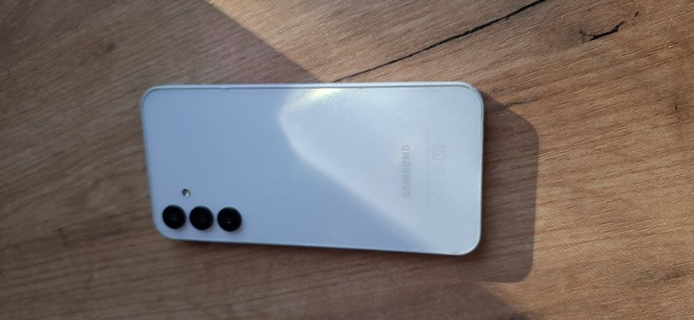Samsung Galaxy A15