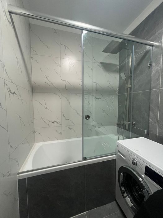 Стеклянные Душевые Кабины