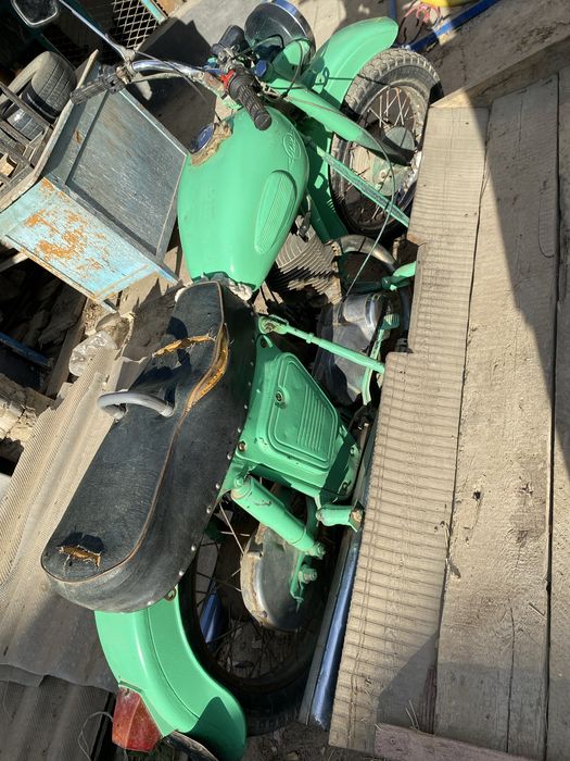 Мотоцикл Иж планета