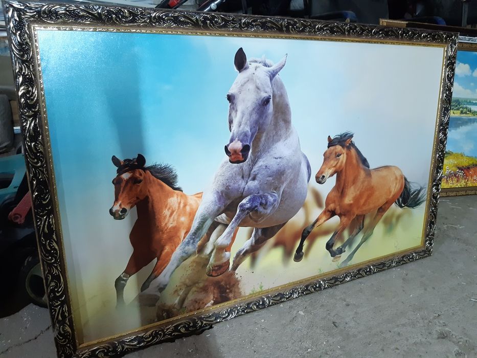 Картины разные..