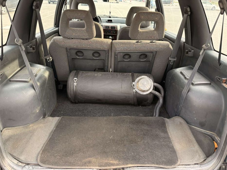 Hyundai Santamo 2.0i 4х4 1999г.