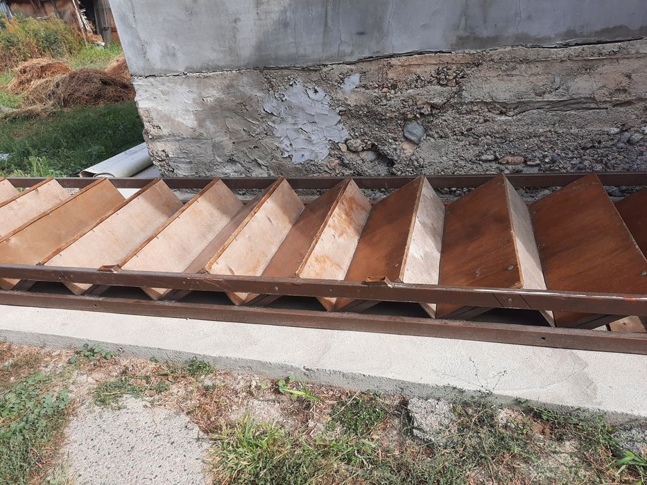 Продам лесницу железную