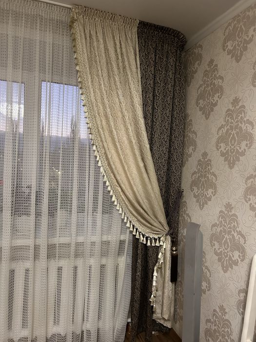 Продам шторы с тюлем