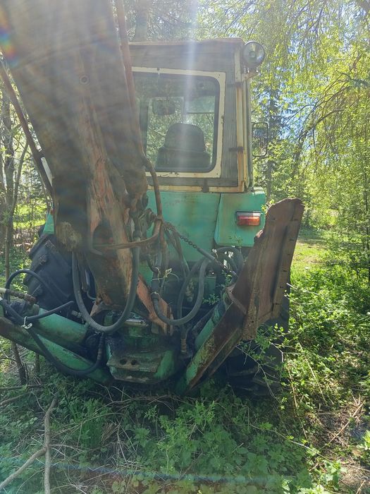 ЮМЗ 6 экскаватор
