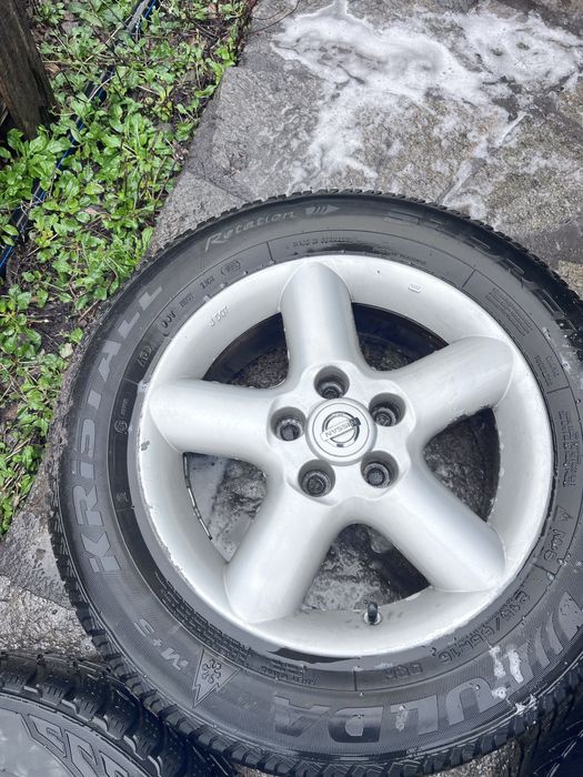 Джанти с гуми nissan x trail t30 215/65/16