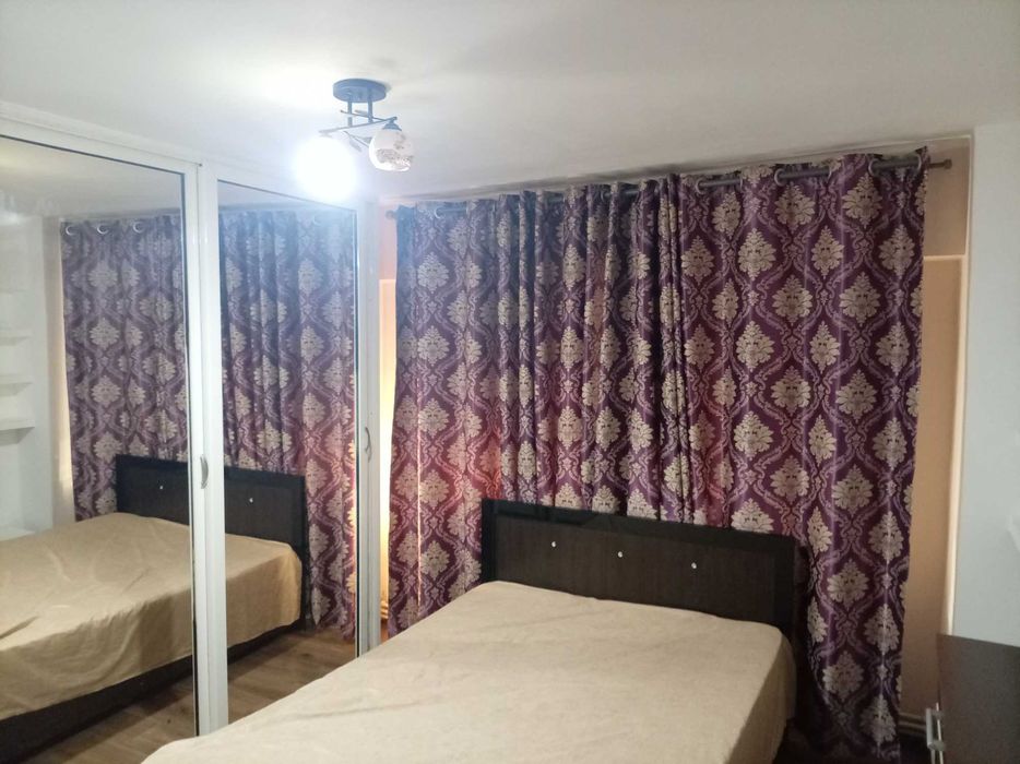 Inchiriez apartament 2 camere Slobozia, Ialomita, MB-uri, decomandat, mobilat si utiliat, clasa energetica A, izolat, obloane, apa si gaz separat.
