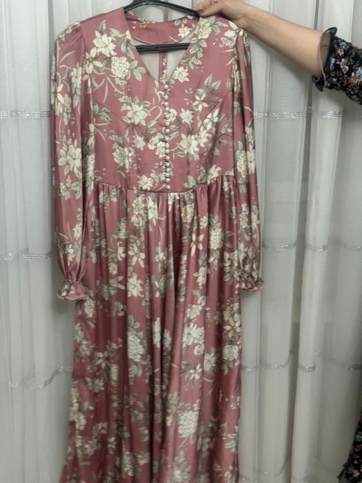 Көйлектер сатылады