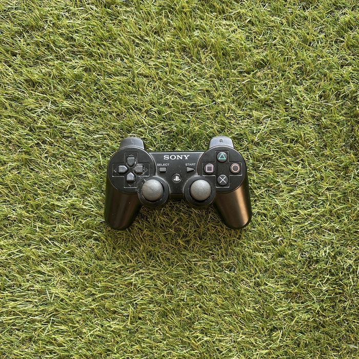 PlayStation 3 FAT 80GB + Controller Original + 10 Jocuri