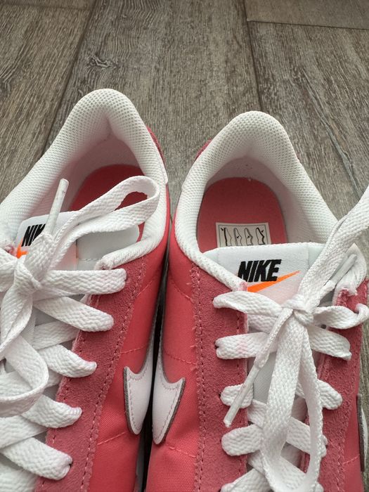 Дамски НОВИ маратонки Nike Pacific розови