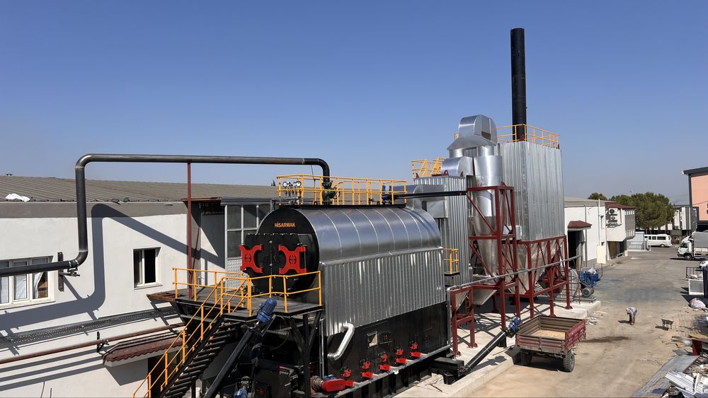 Паровой котёл на твёрдом топливе (уголь, биомасса)