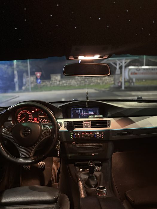 Bmw e91 320d 177cp facelift accept variante +/-