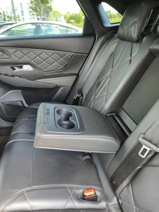DS 7 Crossback 1.6 PureTech 225 CP – Full Option – Night Vision – Suspensie Activă – Germania