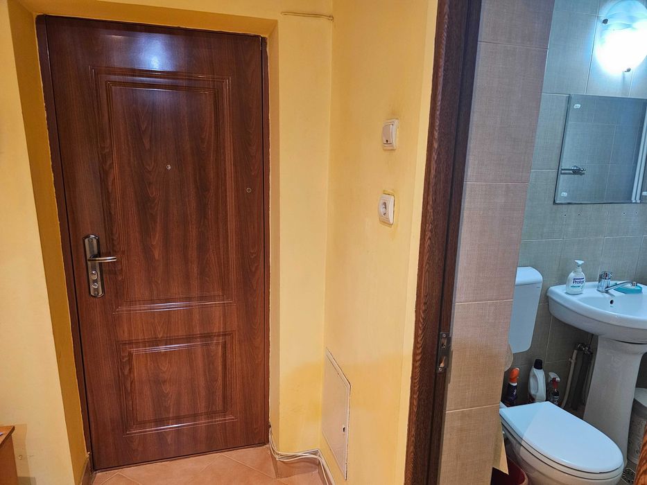 Proprietar inchiriez garsoniera langa Mall Vitan