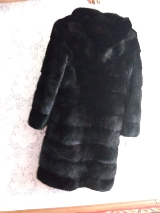 Шуба норковая черная