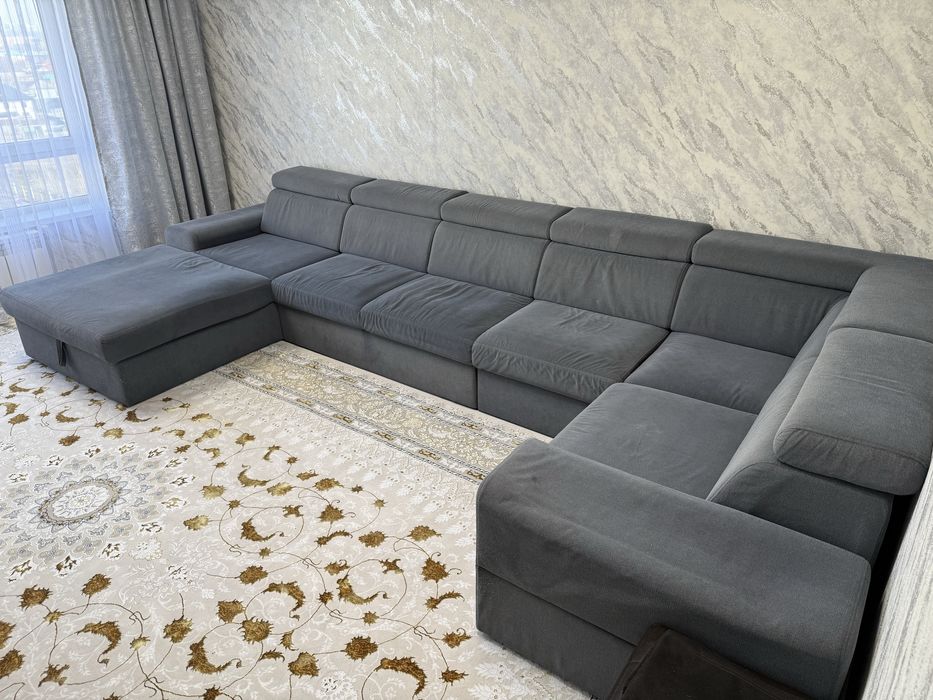 Диван в гостиной