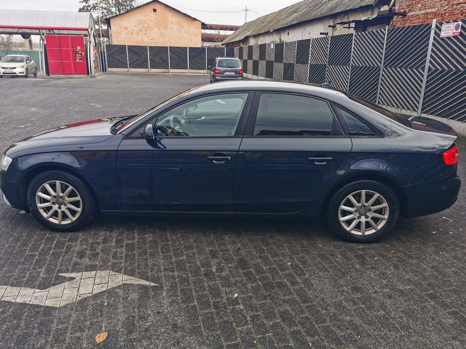 Audi A4 1.8 tfsi 170 cp 2012