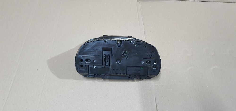 Ceasuri bord bmw seria 1 e87 e81 2.0d 1024952-44