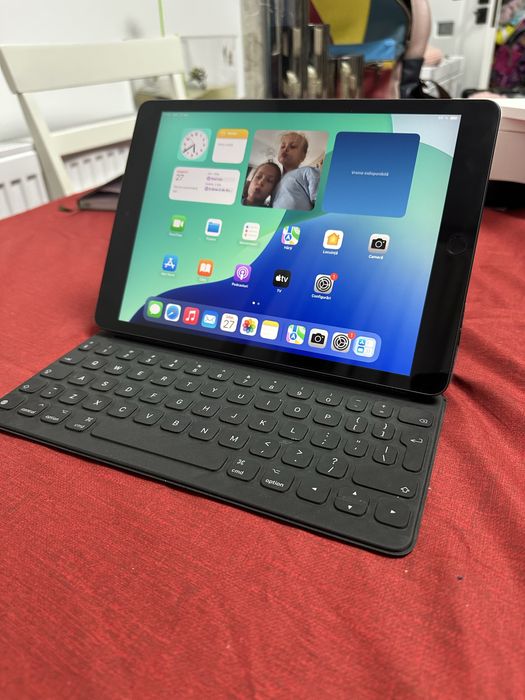 Apple ipad 9 /tastatura apple/ fullbox