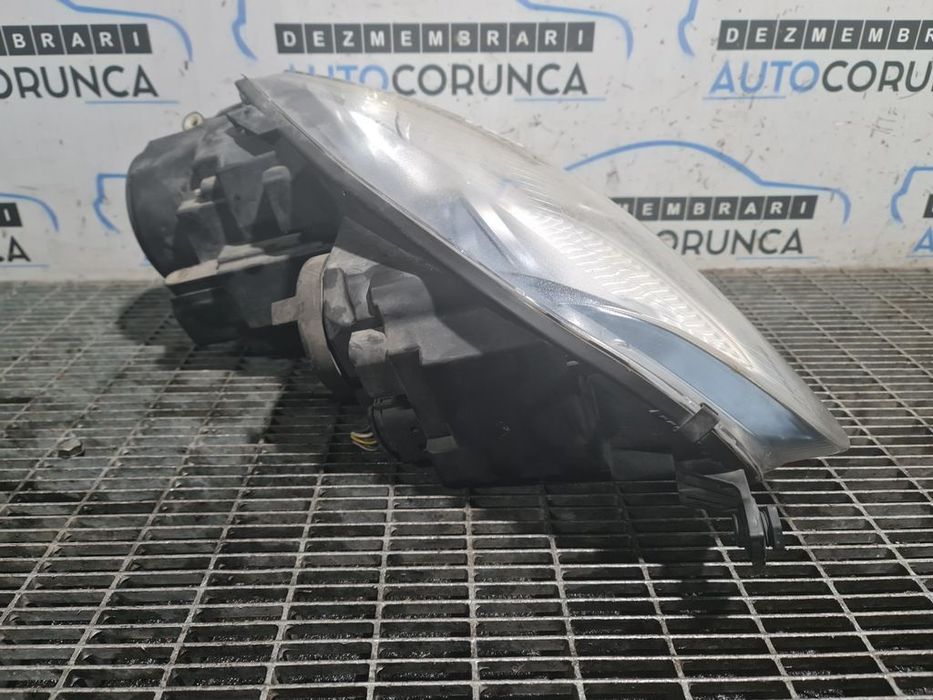 Far Stanga Volkswagen Golf V Variant 2007 - 2009 Combi 4 Usi (1346) Xenon EUROPA 1K6941031