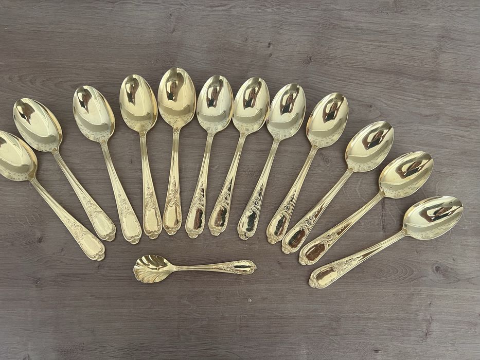 Set tacamuri placat cu aur 23k