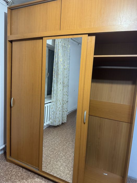 Срочно продаем спальный гарнитур