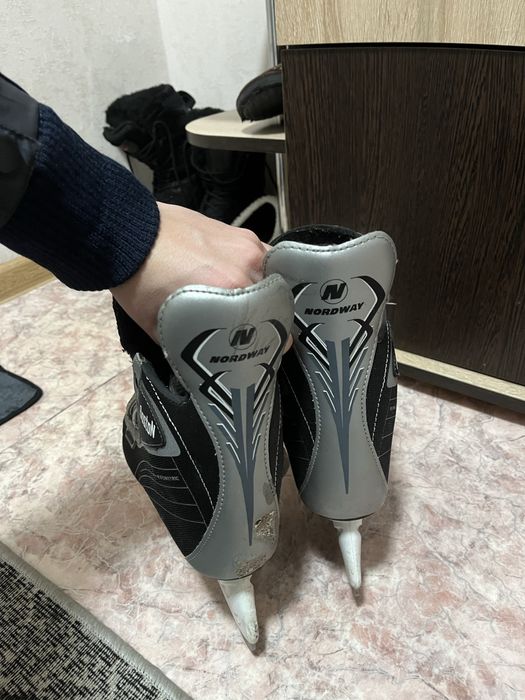 Коньки размер 34 в хорошем сос!!