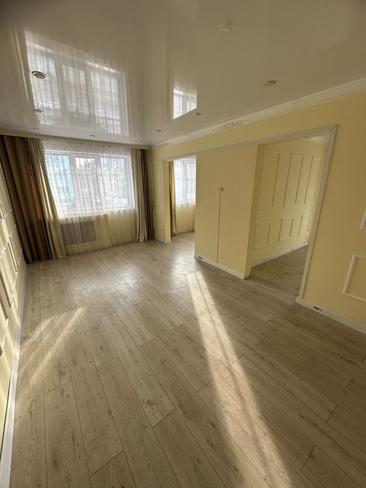 Продам комерческое помещение в центре города.