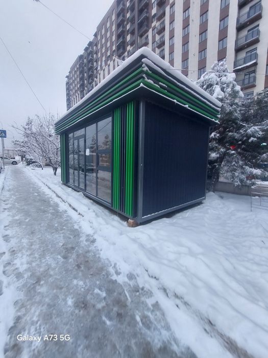 Kontener 6 / 3 Sotiladi.  3000$