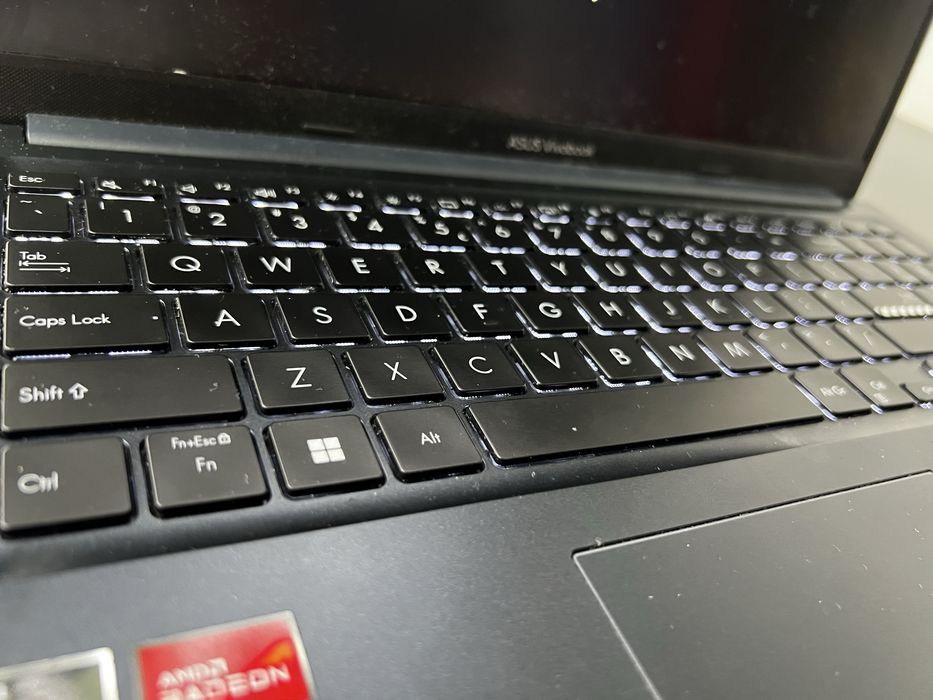 Laptop asus vivobook