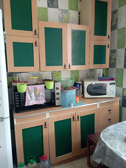 Продаётся кухонный гарнитур