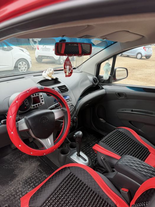 Spark tezda sotiladi