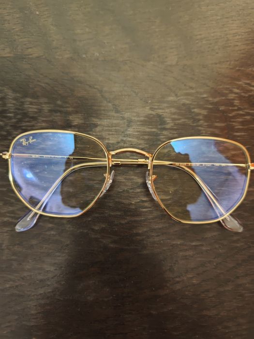 Слънчеви очила унисекс -"Ray ban "-перфектно състояние, неразличими от