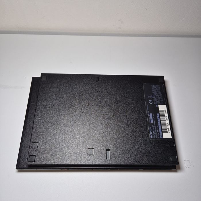 PlayStation 2 Slim Modata + 3 Manete