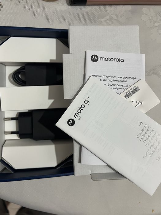 Moto g34 чисто нов !