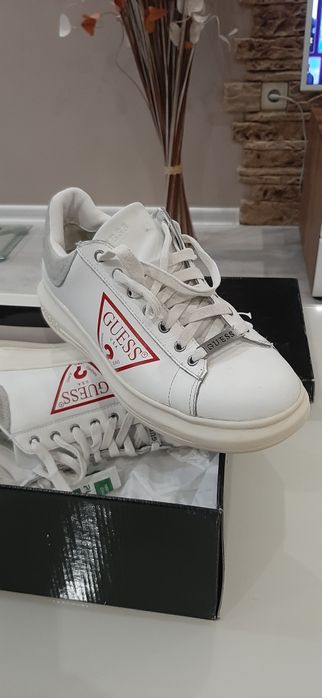 Обувки GUESS Оригинални