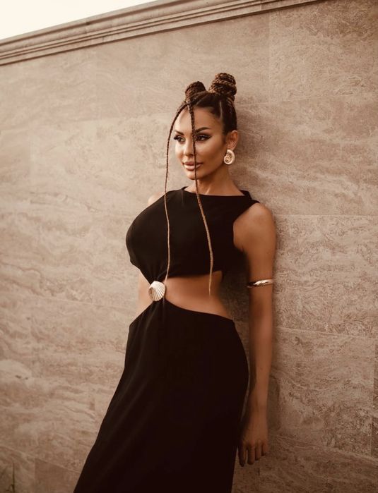 Черна рокля NAMARI