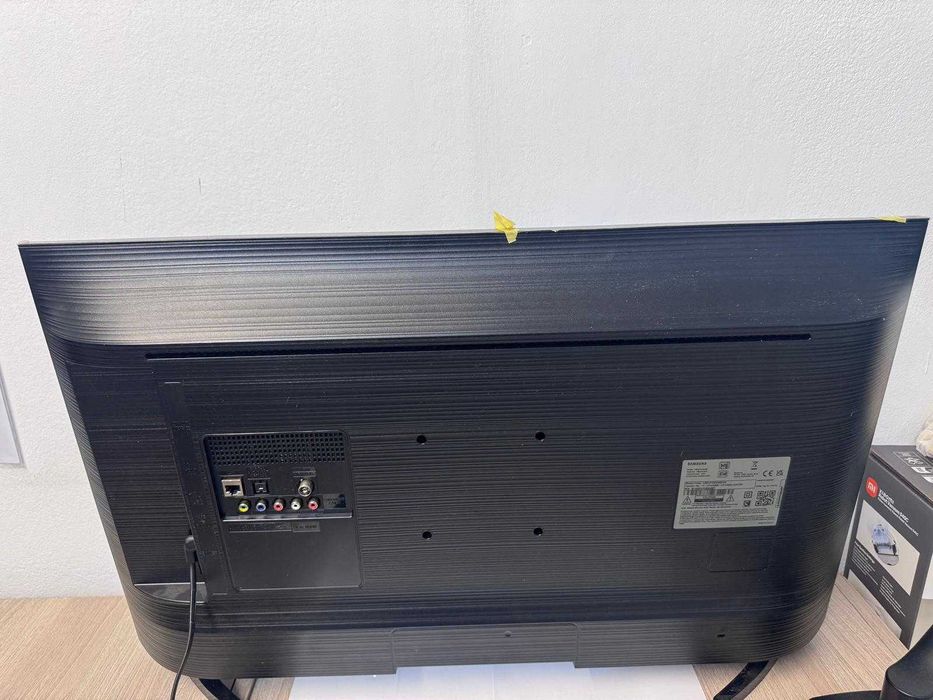 Televizor Samsung 80 CM ue32t4302aexxh