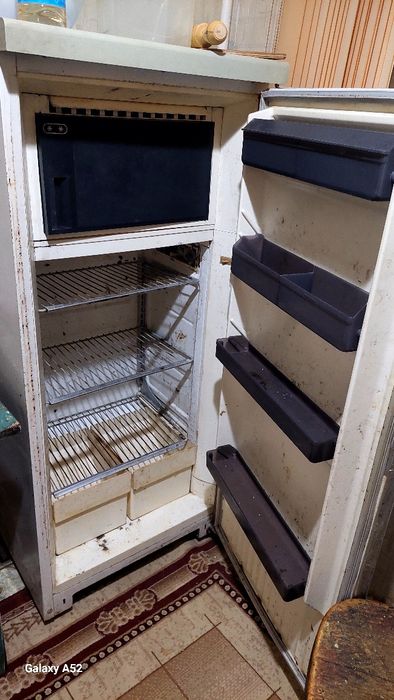 Холодилник музлатгич