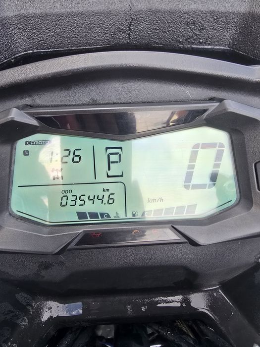 Vand/Schimb CfMoto 1000 doar cu Can Am overland 1000 plus diferenta