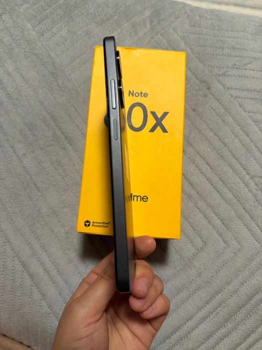 Продам телефон в отличном состояний.