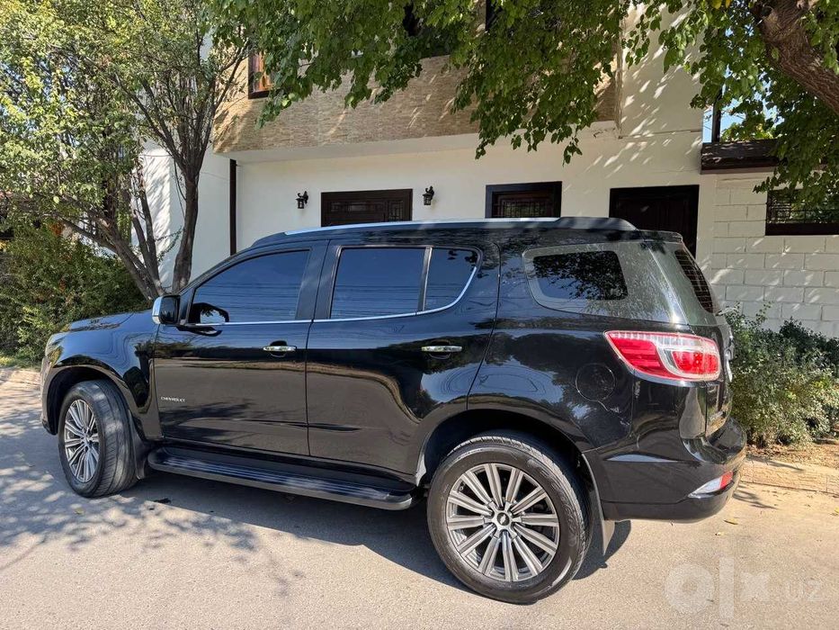 Traiblazer продается toza