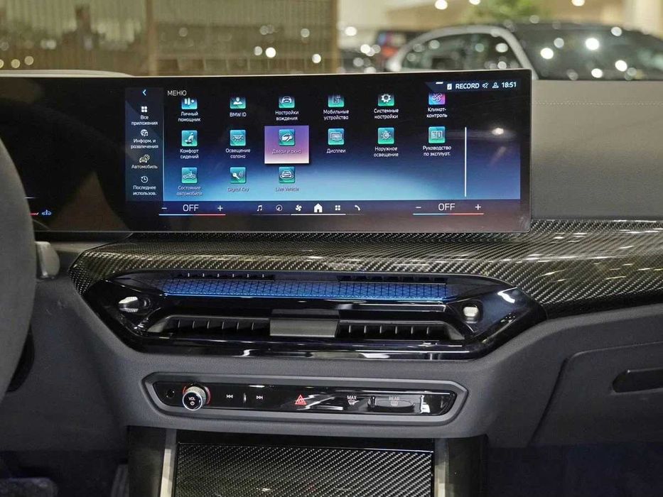 BMW 3 серии 330i