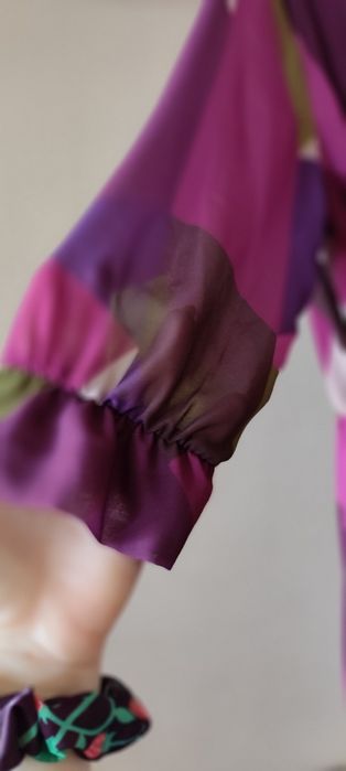 Многоцветна рокля